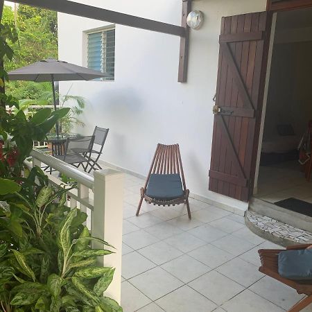 Logement Vacances Gissac Sainte-Anne Exteriör bild